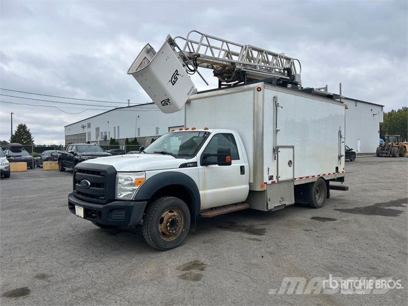 Ford F-550 LKW-Arbeitsbühnen
