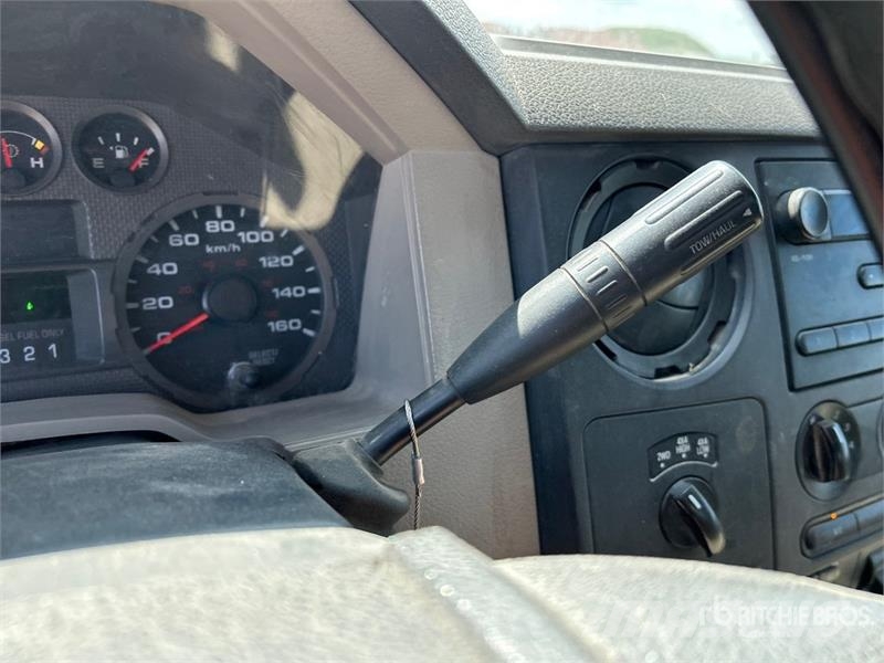 Ford F-550 Φορτηγά Ανατροπή