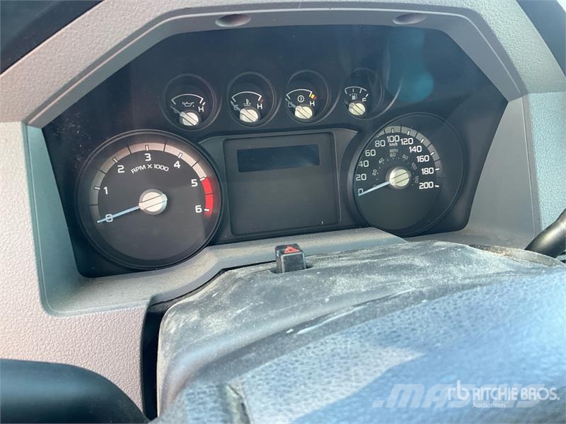 Ford F-550 Lastbilmonterede lifte