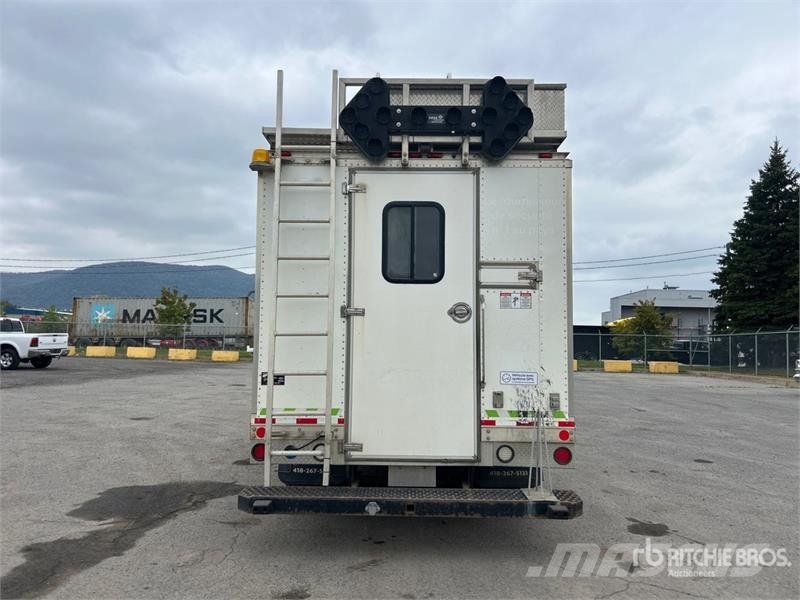 Ford F-550 LKW-Arbeitsbühnen