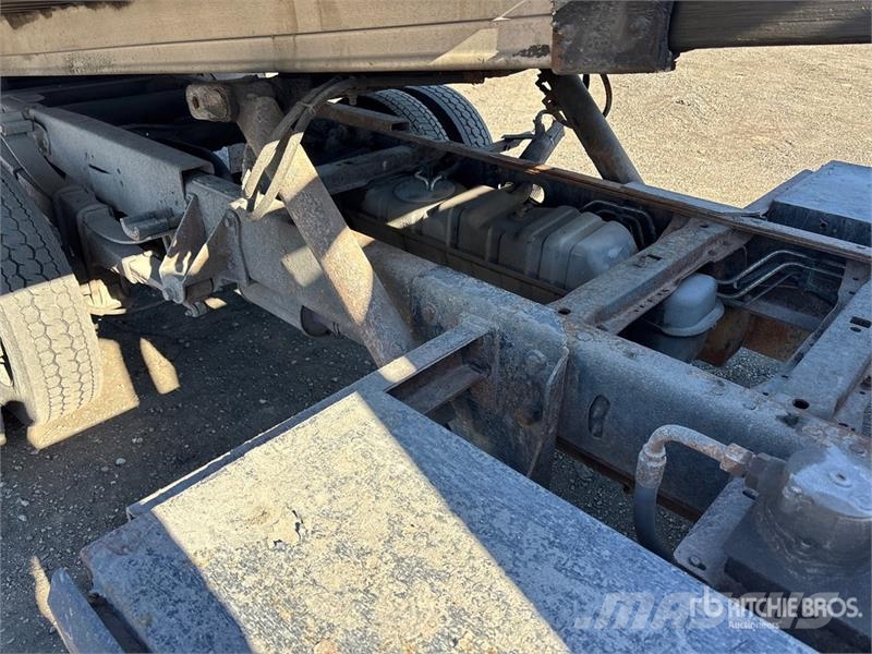 Ford F-550 Carroattrezzi