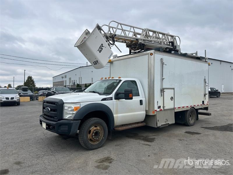 Ford F-550 LKW-Arbeitsbühnen