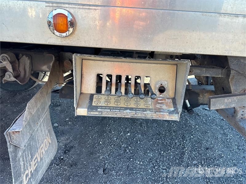 Ford F-550 Carroattrezzi