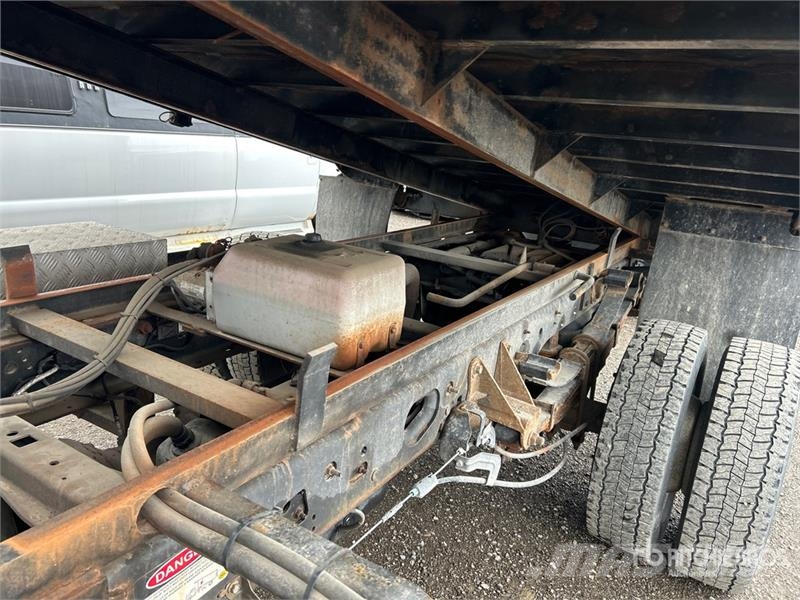 Ford F-550 Tippbilar
