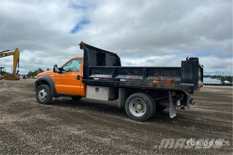 Ford F-550 Φορτηγά Ανατροπή