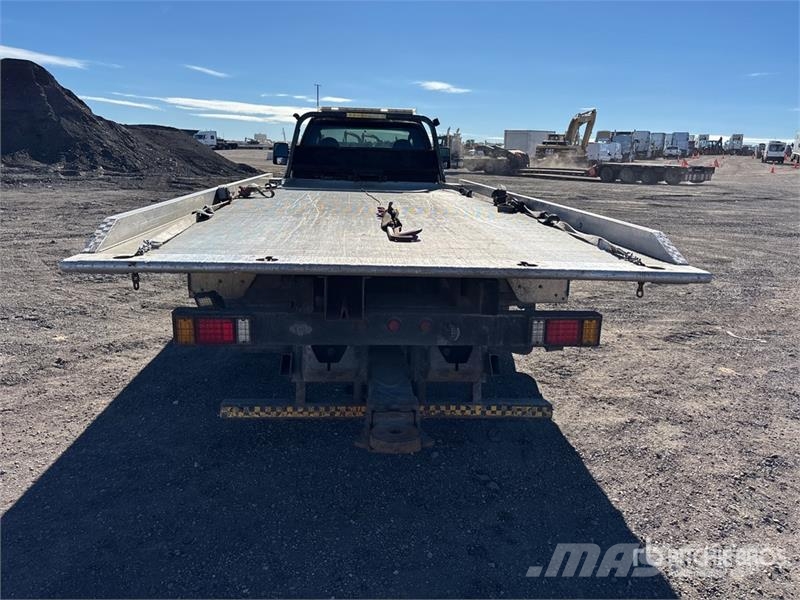 Ford F-550 Carroattrezzi