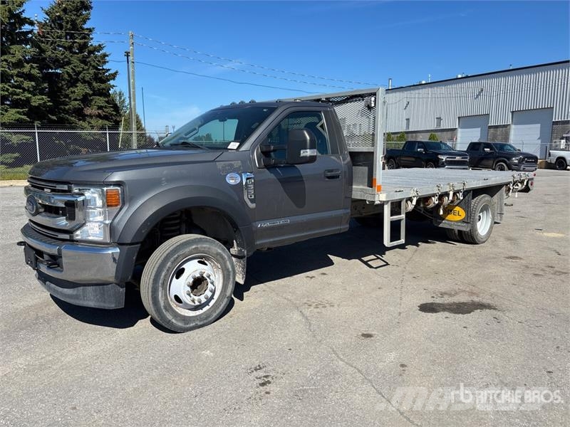 Ford F-550 4x2 Flatbed Truck 플랫베드/드롭사이드 트럭