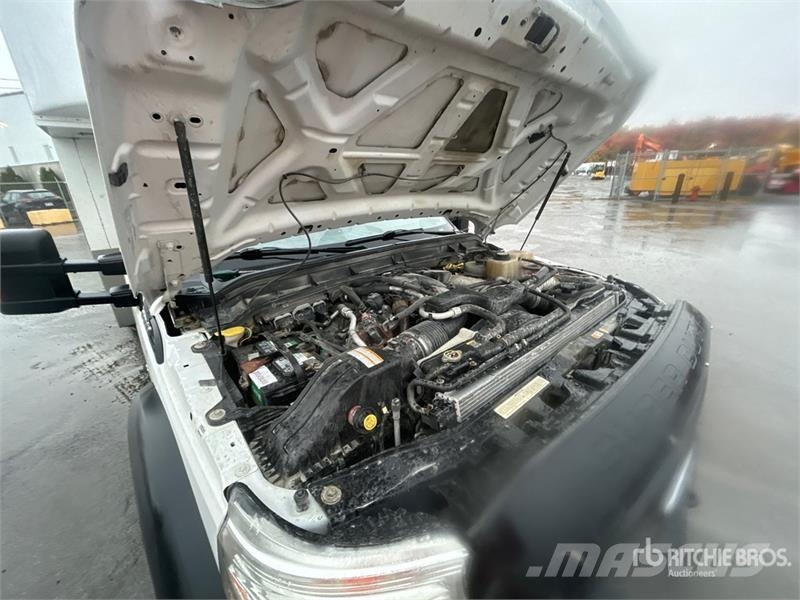 Ford F-550 4x4 Crew Cab Utility Truck 皮卡车