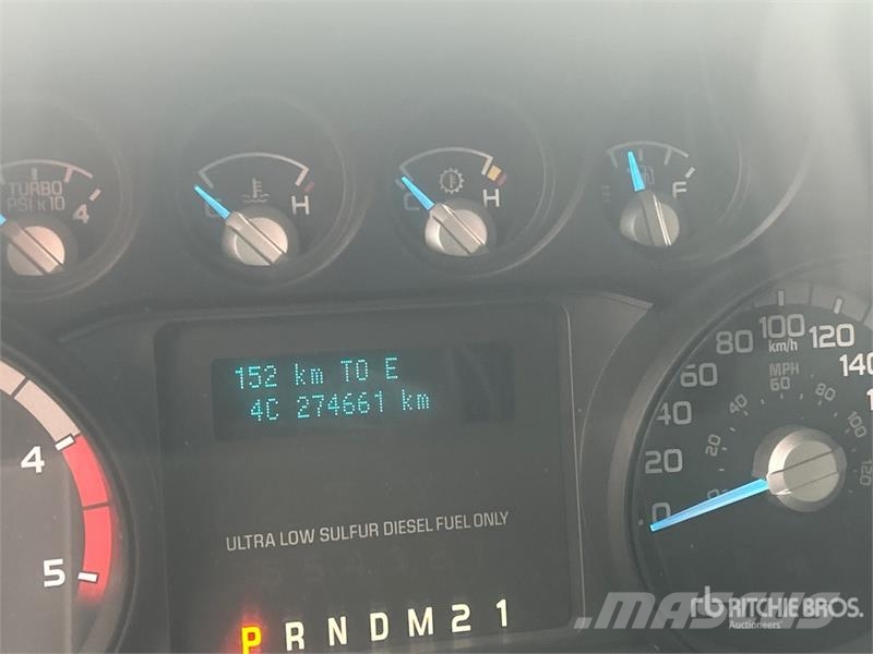 Ford F-550 4x4 Crew Cab Utility Truck 皮卡车