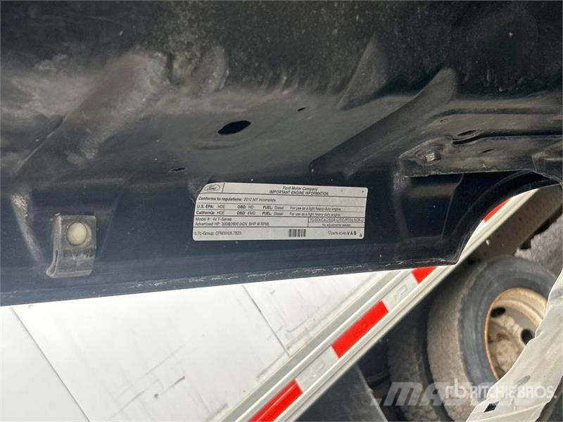Ford F-550 4x4 Extended Cab Flatbed Truck (Inoperable) Kamioni sa otvorenim sandukom