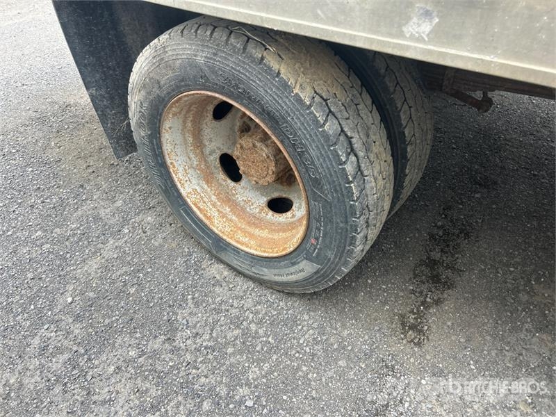 Ford F-550 4x4 Extended Cab Flatbed Truck (Inoperable) Kamioni sa otvorenim sandukom