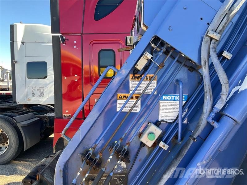 Ford F-550 Waste Collection Truck Waste trucks