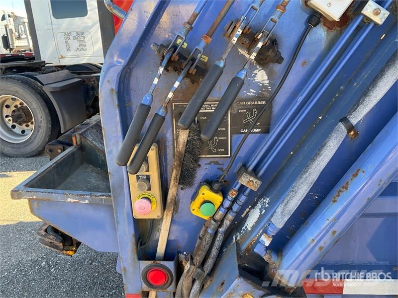 Ford F-550 Waste Collection Truck Waste trucks