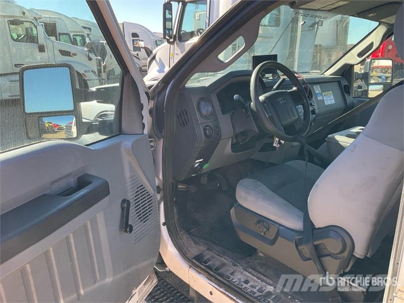 Ford F-550 Waste Collection Truck Waste trucks