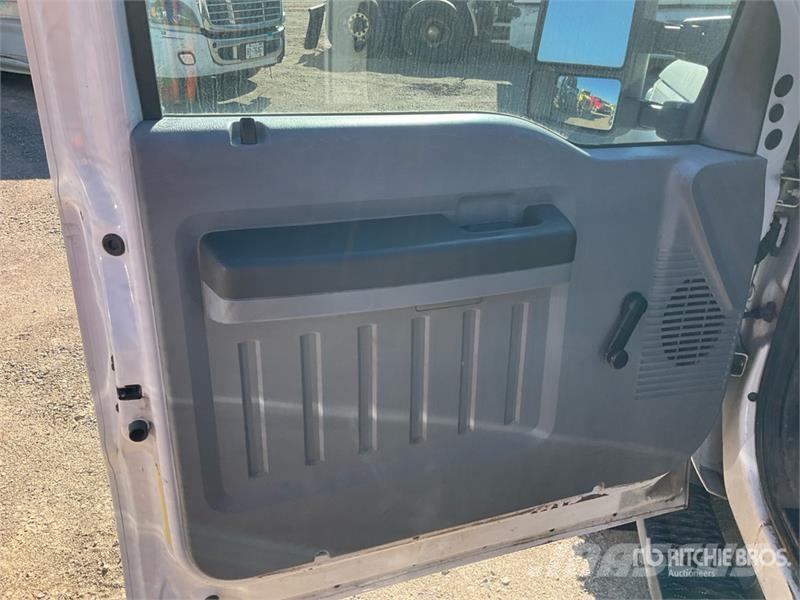 Ford F-550 Waste Collection Truck Waste trucks