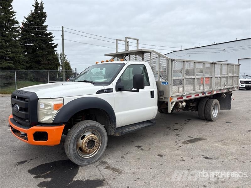 Ford F-550 XL 4x2 Flatbed Truck Flatbed / Dropside trucks