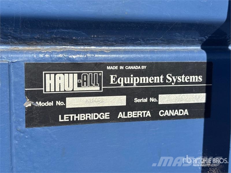 Ford F-550 XL 4x2 Rear Loader Waste Collection Truck (I Камиони за отпадъци