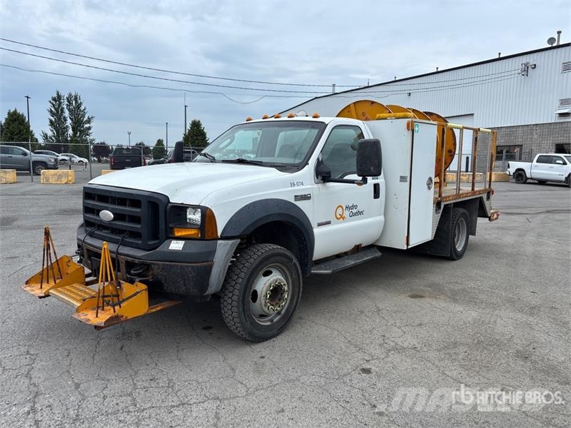 Ford F-550 XL 4x2 Reel Truck Грузовые эвакуаторы