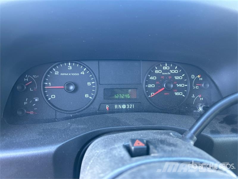 Ford F-550 XL 4x2 Service Truck Δημοτικά οχήματα/Οχήματα γενικής χρήσης