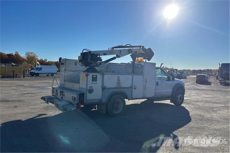 Ford F-550 XL 4x2 Service Truck Pilsētas atkritumvedēji