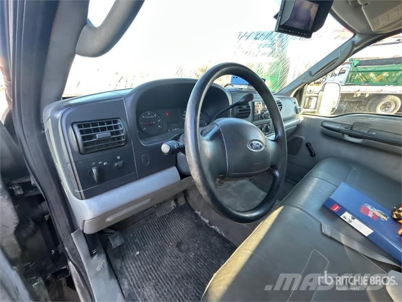 Ford F-550 XL 4x2 Service Truck Δημοτικά οχήματα/Οχήματα γενικής χρήσης
