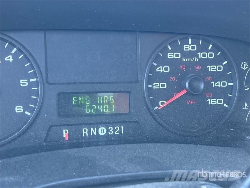 Ford F-550 XL 4x2 Service Truck Δημοτικά οχήματα/Οχήματα γενικής χρήσης