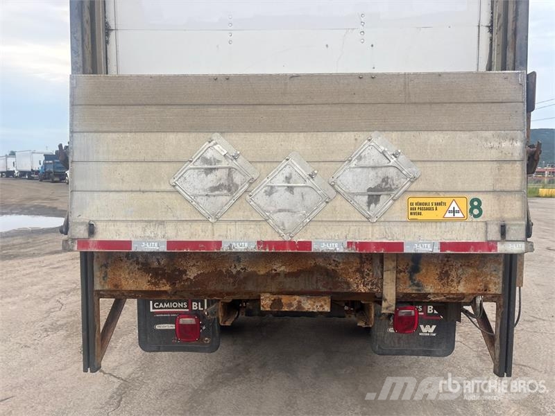 Ford F-550 XL 4x2 Van Truck Box body trucks