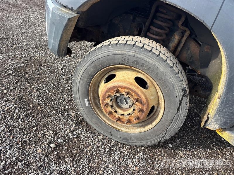 Ford F-550 XL 4x4 Crew Cab Flatbed Truck Kamioni sa otvorenim sandukom
