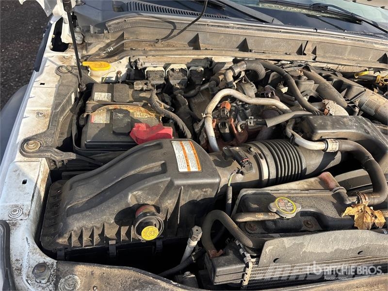Ford F-550 XL 4x4 Crew Cab Flatbed Truck Kamioni sa otvorenim sandukom
