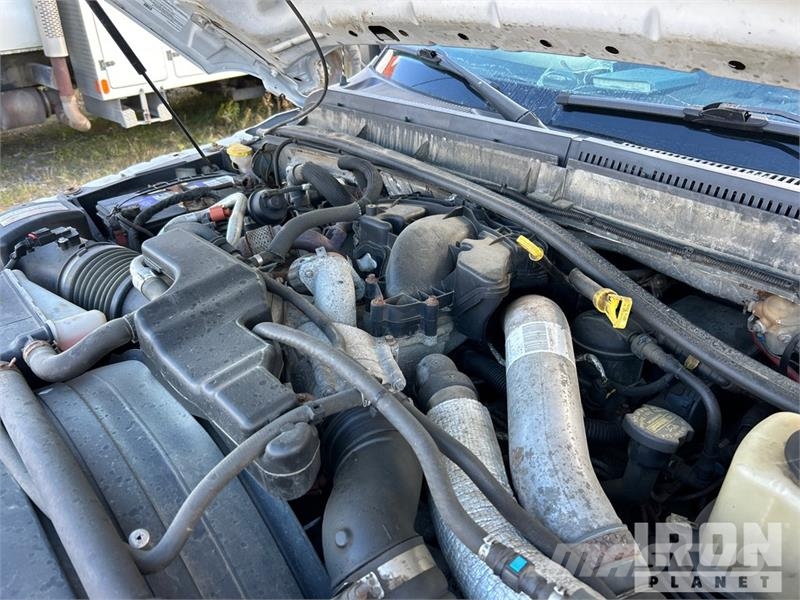 Ford F-550 XL 4x4 Extended Cab Utility Truck Ldv/dropside