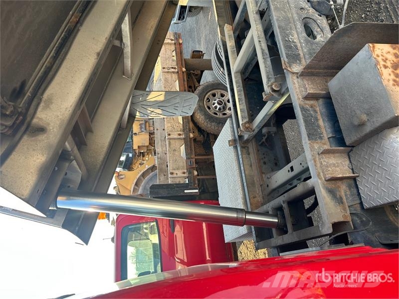 Ford F-550 XL 4x4 S/A Dump Truck Kiperi kamioni