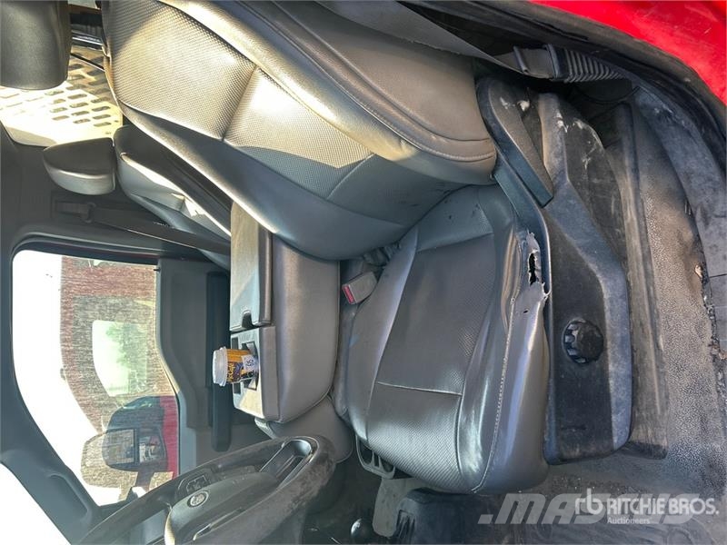 Ford F-550 XL 4x4 S/A Dump Truck Kiperi kamioni