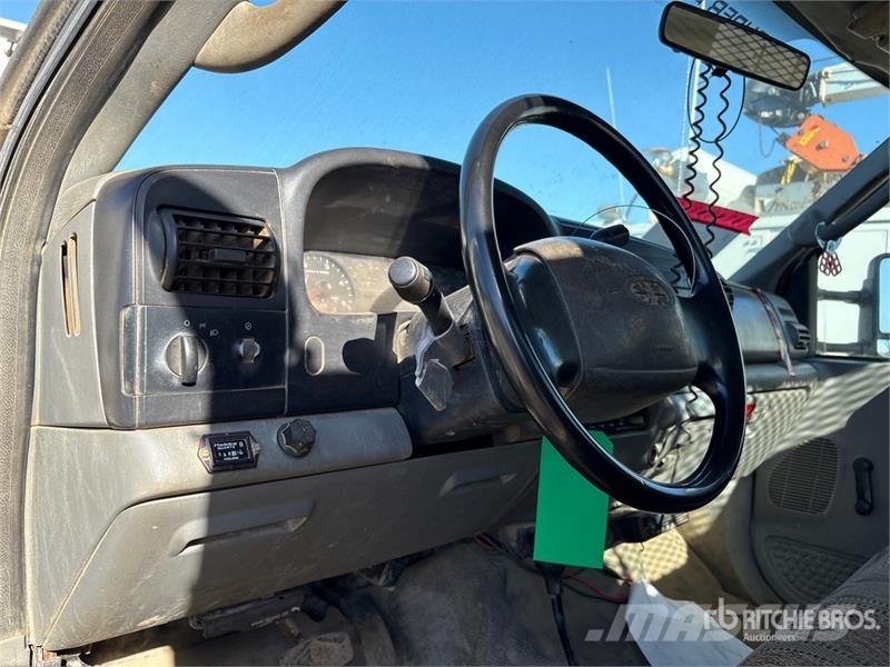 Ford F-550 XL 4x4 Service Truck Kommunal-Sonderfahrzeuge
