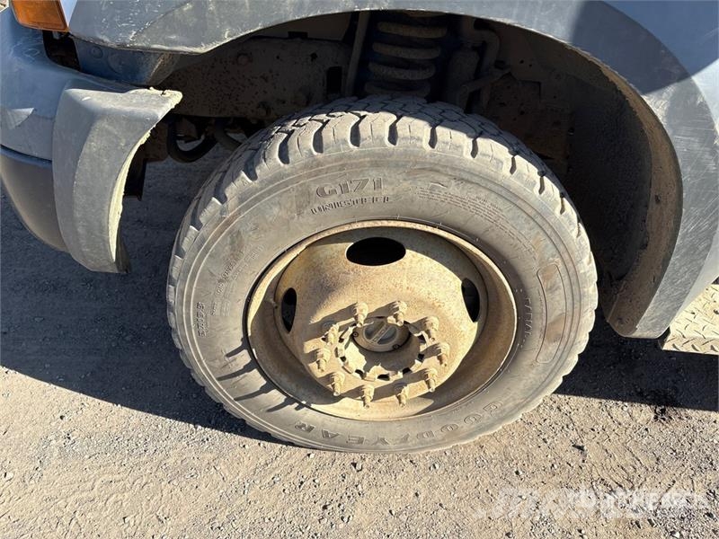 Ford F-550 XL 4x4 Service Truck Kommunal-Sonderfahrzeuge