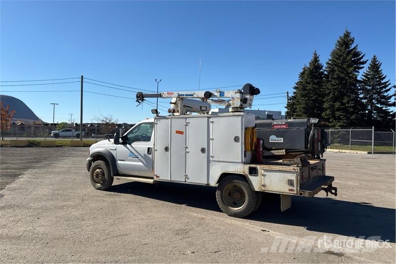 Ford F-550 XL 4x4 Service Truck Kommunal-Sonderfahrzeuge