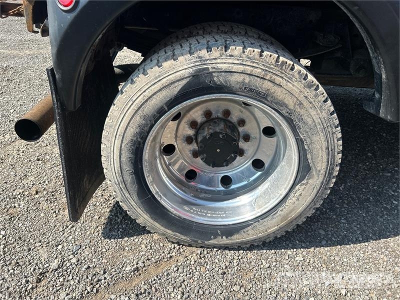 Ford F-550 XLT 4x2 Tow Truck (Inoperable) Грузовые эвакуаторы