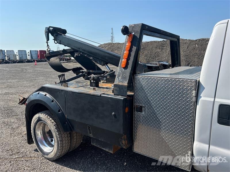 Ford F-550 XLT 4x2 Tow Truck (Inoperable) Грузовые эвакуаторы