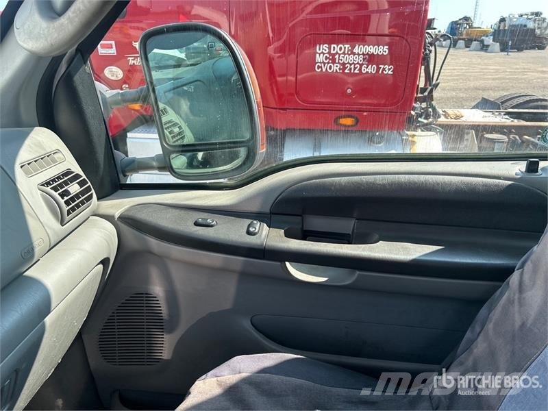 Ford F-550 XLT 4x2 Tow Truck (Inoperable) Грузовые эвакуаторы