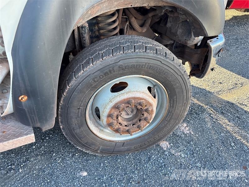 Ford F-550 XLT 4x4 Crew Cab Service Truck (Inoperable) Camiões Municipais / Uso Geral