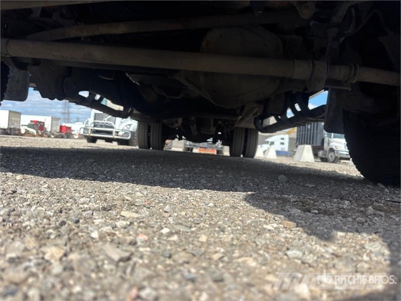 Ford F-550 XLT 4x4 Crew Cab Service Truck Komunalna vozila