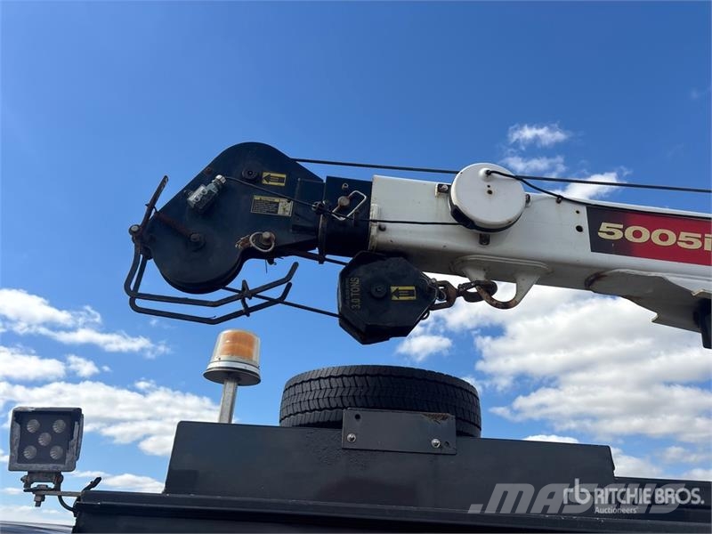Ford F-550 XLT 4x4 Crew Cab Service Truck Komunalna vozila