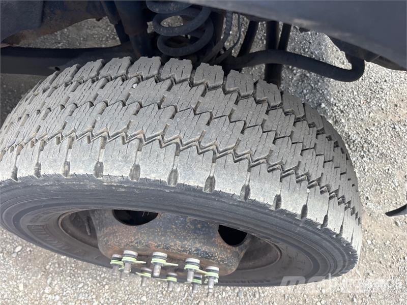 Ford F-550 XLT 4x4 Crew Cab Service Truck Komunalna vozila