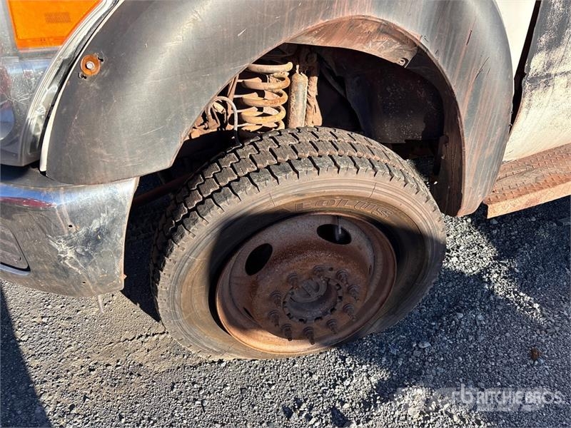 Ford F-550 XLT 4x4 Crew Cab Service Truck (Inoperable) Camiões Municipais / Uso Geral