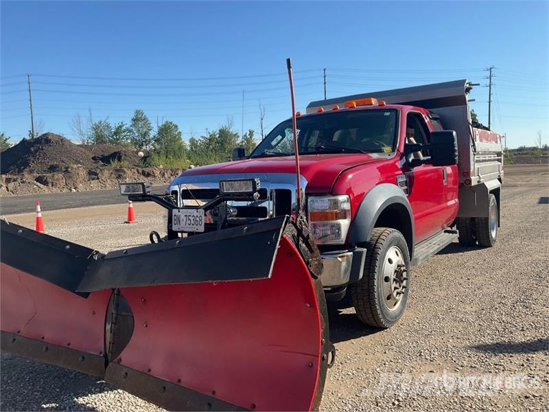 Ford F-550 XLT 4x4 Extended Cab Snow Plow Truck Municipal / general purpose vehicles
