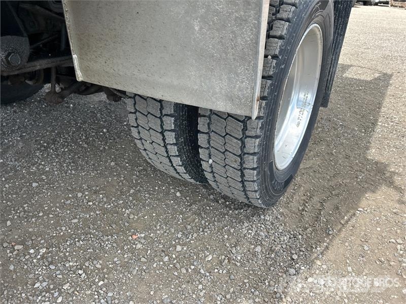 Ford F-550 XLT 4x4 Extended Cab Snow Plow Truck Municipal / general purpose vehicles