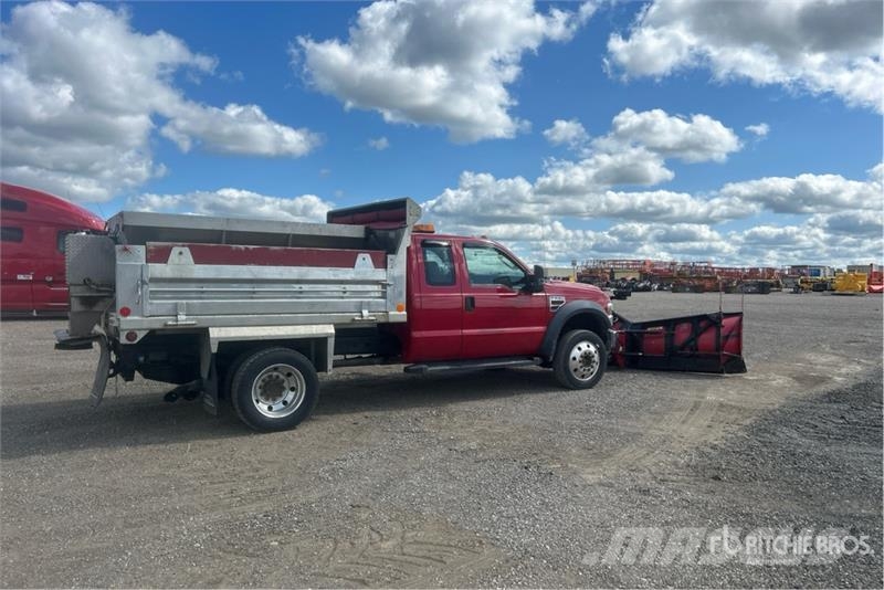 Ford F-550 XLT 4x4 Extended Cab Snow Plow Truck Municipal / general purpose vehicles