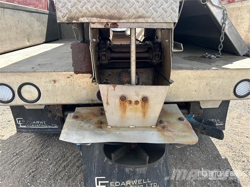 Ford F-550 XLT 4x4 Extended Cab Snow Plow Truck Municipal / general purpose vehicles