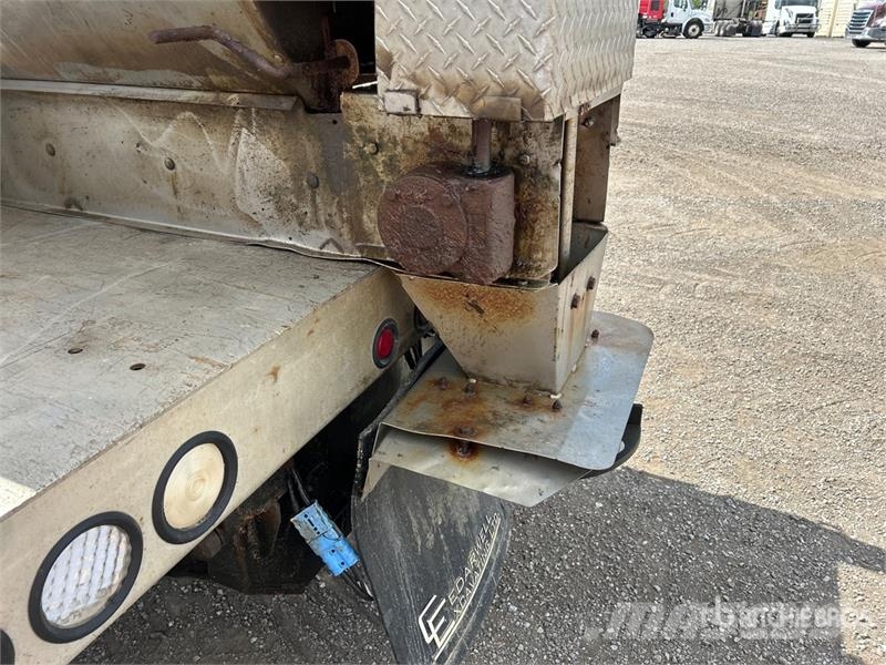 Ford F-550 XLT 4x4 Extended Cab Snow Plow Truck Municipal / general purpose vehicles