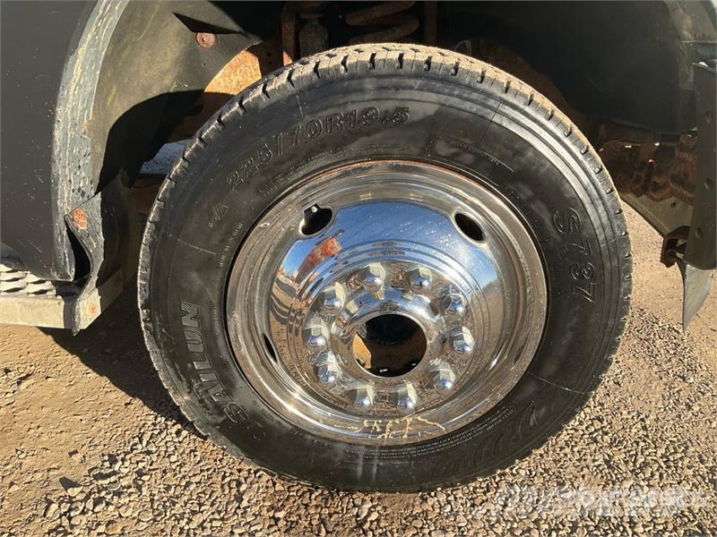 Ford F-550 XLT 4x4 Extended Cab Service Truck Kommunalt / generelt kjøretøy