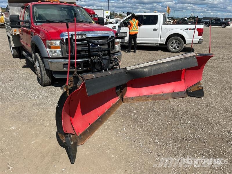 Ford F-550 XLT 4x4 Extended Cab Snow Plow Truck Municipal / general purpose vehicles
